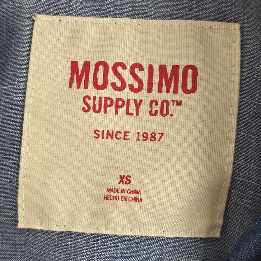 MOSSIMO SUPPLY CO Womens Chambray Denim Bomber Jacket XS Snap Button Pockets EUC - Picture 4 of 10